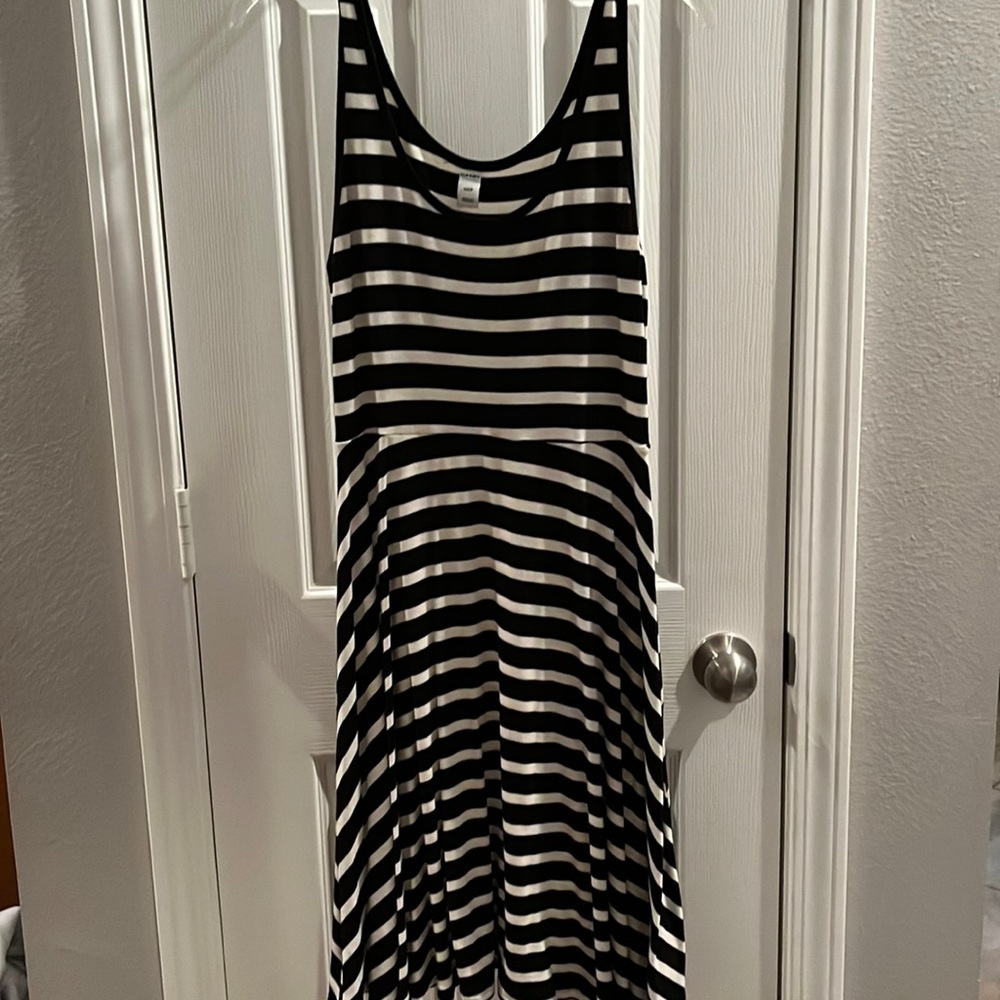 Old Navy tank flare dress size small